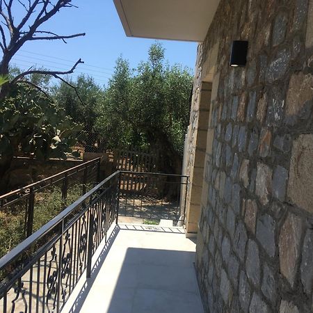 Το Πετρινο / The Petrino Apartments 스투파 외부 사진